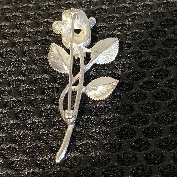 Rose Stem Brooch Silver Tone Pin Textured Mesh Bud Petals Unisex - Picture 6 of 11